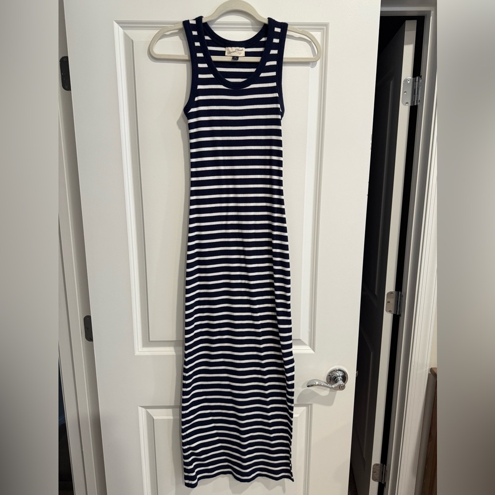 Universal Thread Navy and White Striped Maxi Dress